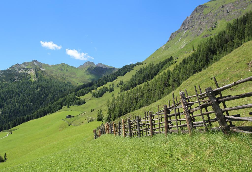 Landhaus Mader Hintertux Apartman Kültér fotó